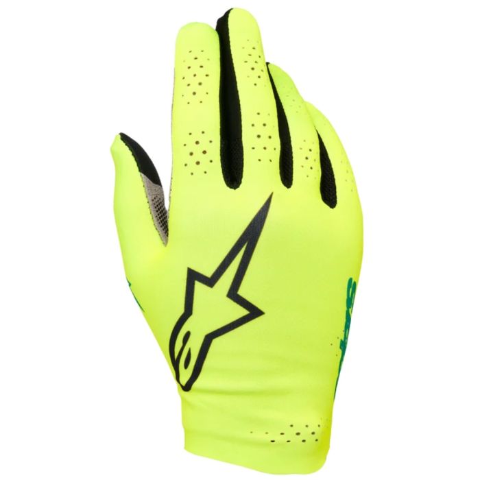 Sim Gloves Graphic 1
